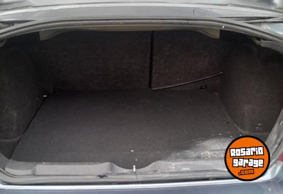 Autos - Peugeot 307 2006 Nafta 230000Km - En Venta