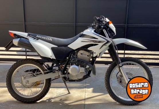 Motos - Honda TORNADO 250 2014 Nafta 5000Km - En Venta