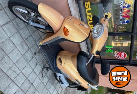Motos - Piaggio Liberty 50 2002 Nafta 30000Km - En Venta
