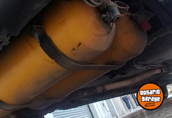 Utilitarios - Peugeot Partner 2014 GNC - En Venta