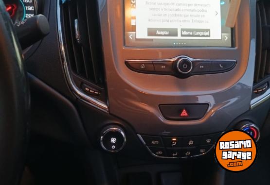 Autos - Chevrolet Cruze 2018 Nafta 130000Km - En Venta