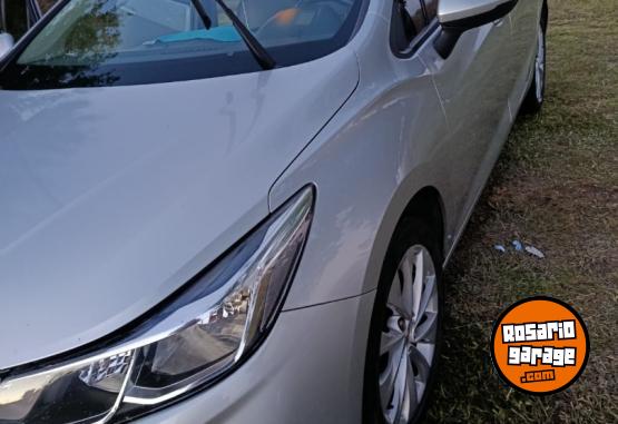 Autos - Chevrolet Cruze 2018 Nafta 130000Km - En Venta