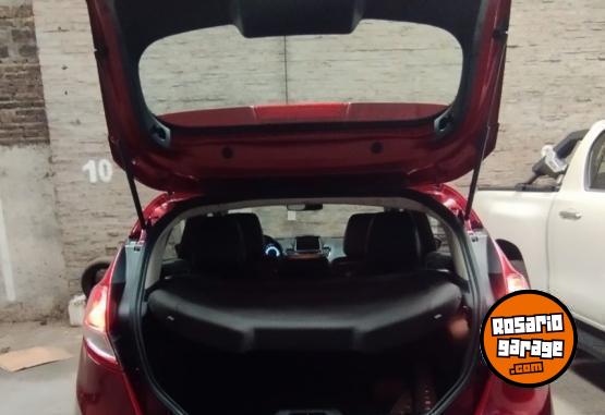 Autos - Ford Fiesta Titanium Kinetic 2013 Nafta 56000Km - En Venta