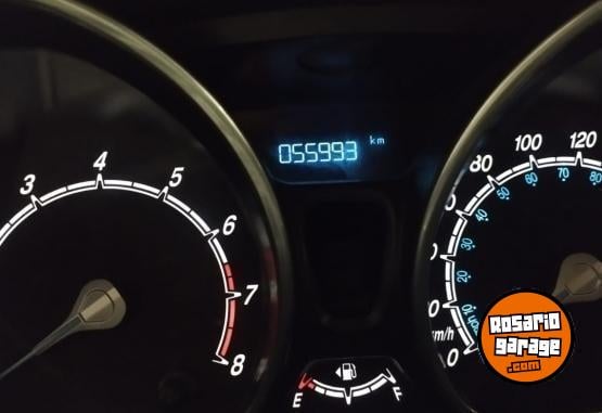 Autos - Ford Fiesta Titanium Kinetic 2013 Nafta 56000Km - En Venta