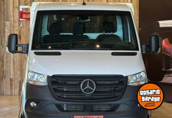Camiones y Grúas - Sprinter - En Venta