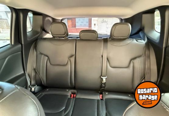 Camionetas - Jeep Renegade Longitud 2022 Nafta 89000Km - En Venta