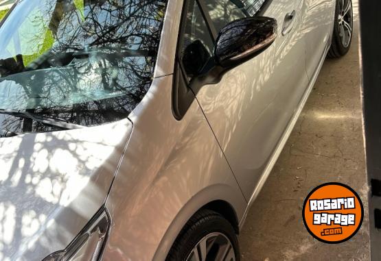 Autos - Peugeot 208 gt 2017 Nafta 68000Km - En Venta