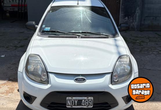 Autos - Ford Ka fly viral 2014 Nafta 123000Km - En Venta