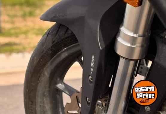 Motos - Benelli TRK 251 2022 Nafta 25000Km - En Venta