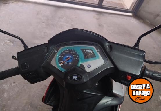 Motos - Motomel Strato Advance 2013 Nafta 25800Km - En Venta