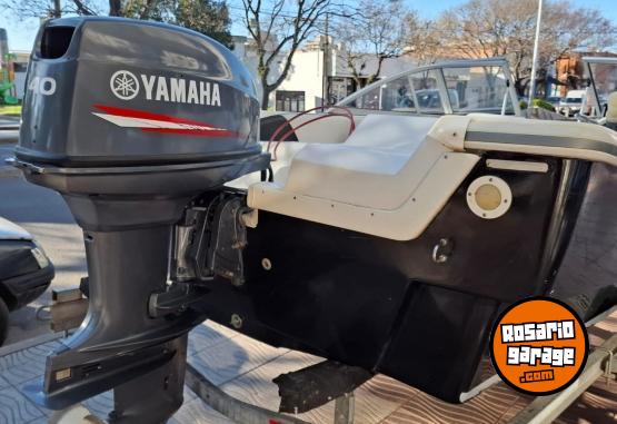 Embarcaciones - TRAKKER 520 YAMAHA 40 HP 2T 2015 - En Venta