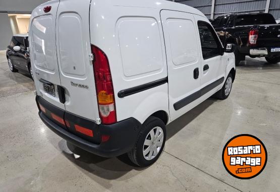 Utilitarios - Renault Kangoo comfort gnc 2014 GNC 190000Km - En Venta