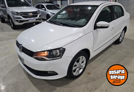 Autos - Volkswagen Voyage gp 2014 Nafta 110000Km - En Venta