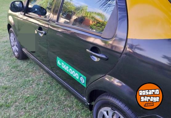 Autos - Fiat Siena 2016 GNC 100000Km - En Venta