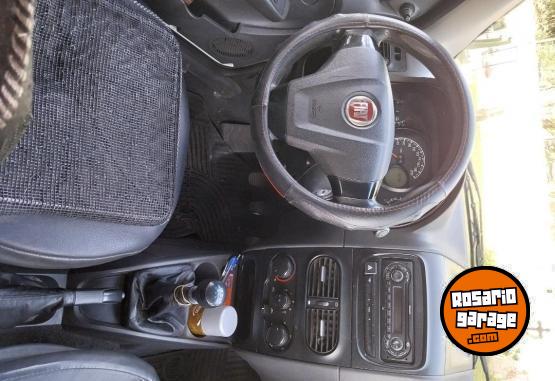 Autos - Fiat Siena 2016 GNC 100000Km - En Venta