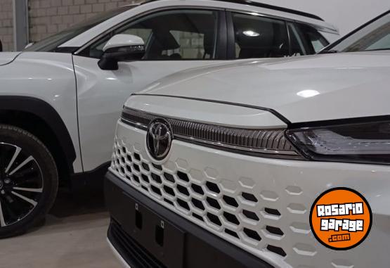 Autos - Toyota Corolla Cross 2025 Nafta 0Km - En Venta