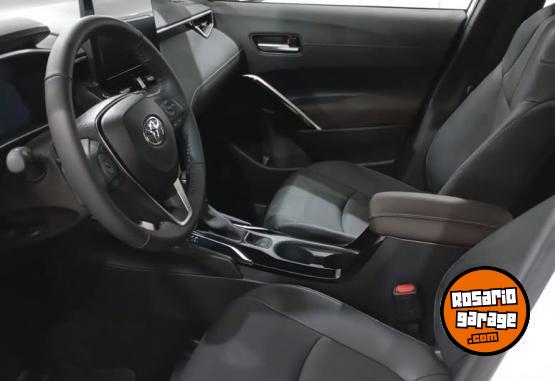 Autos - Toyota Corolla Cross 2025 Nafta 0Km - En Venta