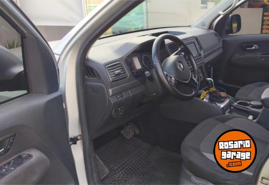 Camionetas - Volkswagen AMAROK TDI 4*4 DC 180 CV 2017 Diesel 300000Km - En Venta