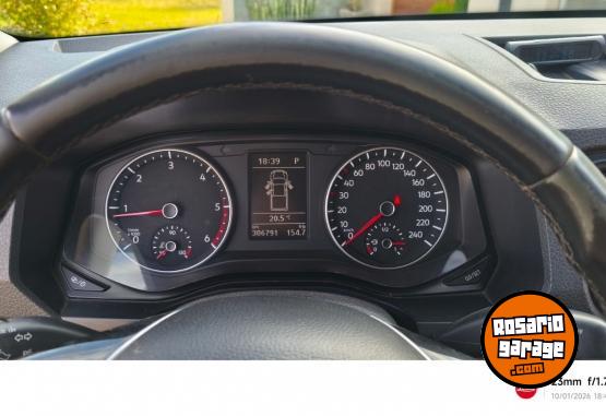 Camionetas - Volkswagen AMAROK TDI 4*4 DC 180 CV 2017 Diesel 300000Km - En Venta