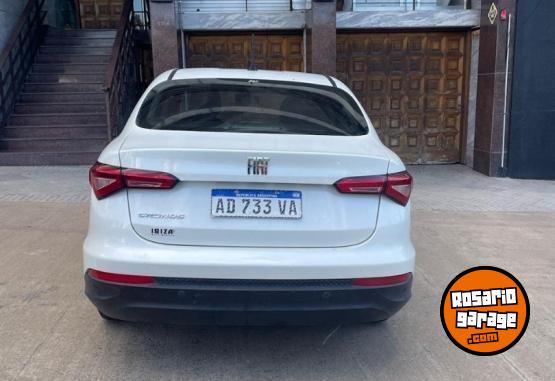 Autos - Fiat Cronos 2019 GNC 75000Km - En Venta