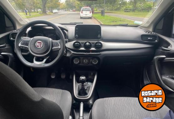 Autos - Fiat Cronos 2019 GNC 75000Km - En Venta