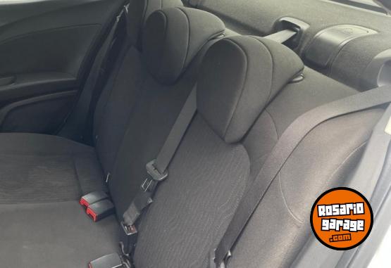 Autos - Fiat Cronos 2019 GNC 75000Km - En Venta