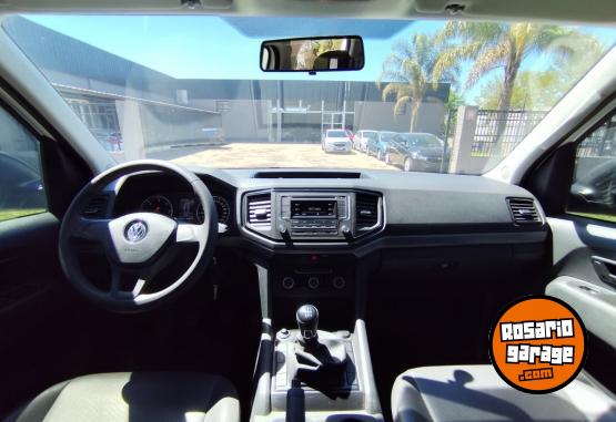 Camionetas - Volkswagen Amarok DC Trendline 140CV 2022 Diesel 45400Km - En Venta