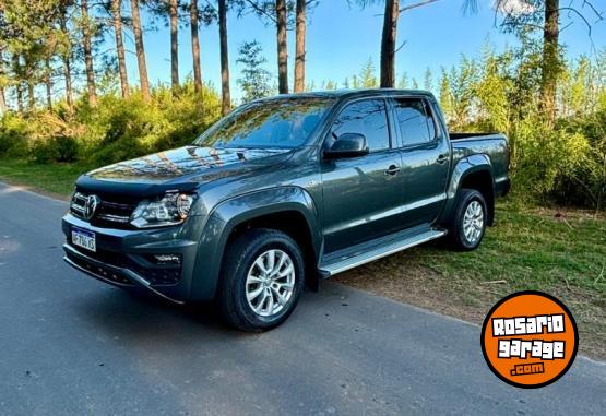 Camionetas - Volkswagen AMAROK V6 CONFORTLINE 4X4 2023 Diesel 68000Km - En Venta