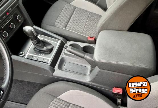 Camionetas - Volkswagen AMAROK V6 CONFORTLINE 4X4 2023 Diesel 68000Km - En Venta