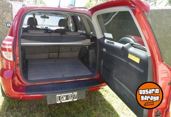Camionetas - Toyota RAv4 2012 Nafta 118000Km - En Venta