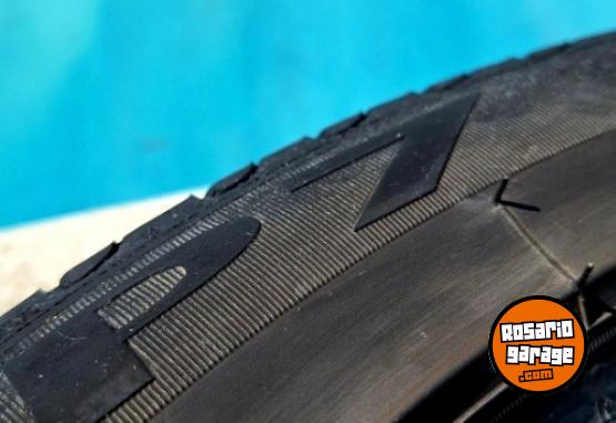 Accesorios para Autos - Cubiertas Pirelli P7 225/45/17 - En Venta