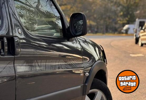 Utilitarios - Peugeot partner patagonica hdi 2012 Diesel 175000Km - En Venta