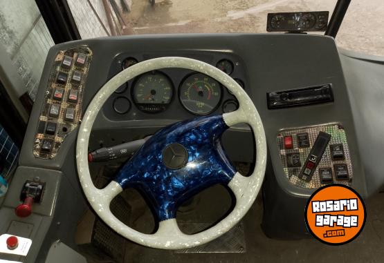 Camiones y Grúas - Colectivo nuovobus 2012 motor o-500 - En Venta