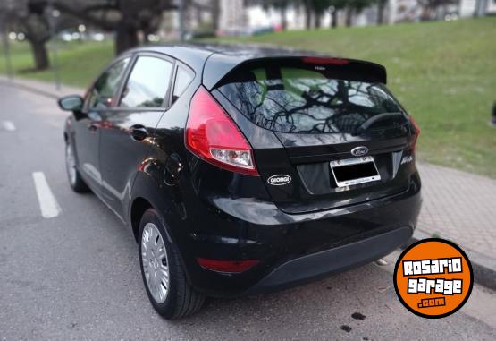 Autos - Ford kinetic 1.6 s 2015 Nafta 110000Km - En Venta