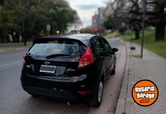 Autos - Ford kinetic 1.6 s 2015 Nafta 110000Km - En Venta