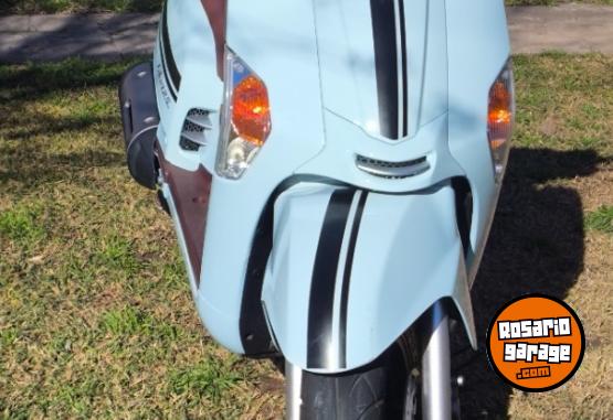 Motos - Kymco Like 125 2022 Nafta 8500Km - En Venta