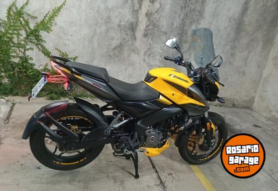 Motos - Bajaj Ruser 2021 Nafta 20000Km - En Venta