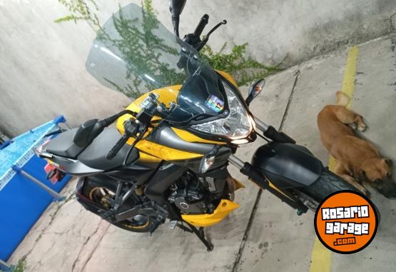 Motos - Bajaj Ruser 2021 Nafta 20000Km - En Venta