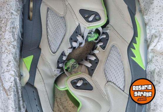 Indumentaria - AIR JORDAN 5 RETRO (talle 8 USA) - En Venta