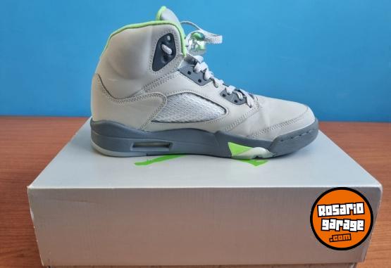Indumentaria - AIR JORDAN 5 RETRO (talle 8 USA) - En Venta