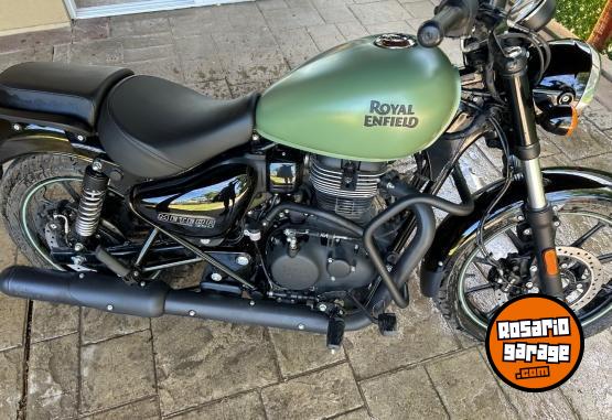 Motos - Royal Enfield Meteor 350 cc 2023 Nafta 900Km - En Venta