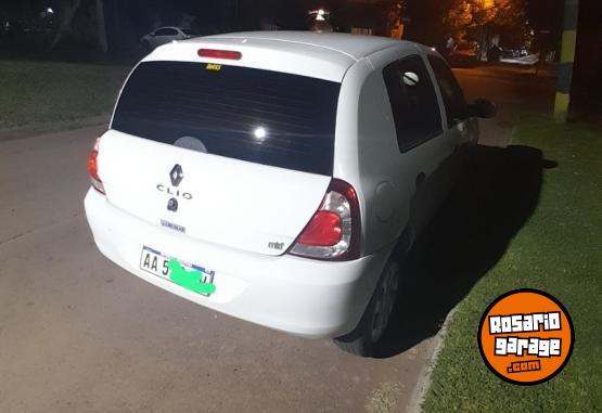 Autos - Renault Clio mio 5p confort 2016 Nafta 110000Km - En Venta