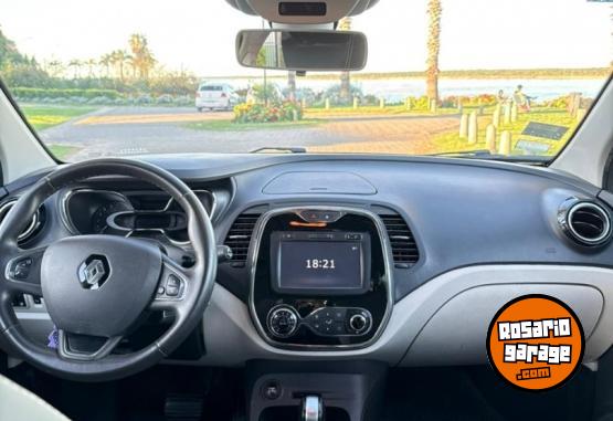 Autos - Renault captur 2018 Nafta 90000Km - En Venta