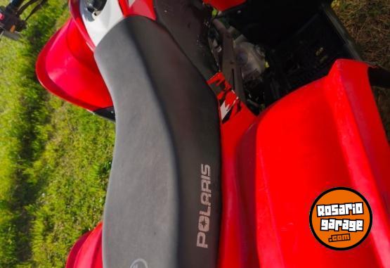 Cuatris y UTVs - Polaris PHOENEIX 200 AUT 2008  1111Km - En Venta