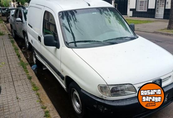 Utilitarios - Peugeot PARTNER 2004 Diesel 230000Km - En Venta