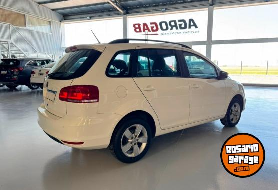 Autos - Volkswagen Suran Comfortline 2016 Nafta 140000Km - En Venta