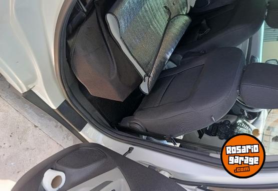 Camionetas - Ford Ecosport titanium 2017 GNC 70000Km - En Venta