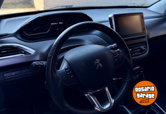 Autos - Peugeot 2008 2019 Nafta 99500Km - En Venta