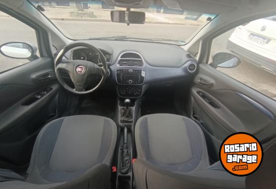 Autos - Fiat Punto 1.4 Attractive 2014 Nafta 80300Km - En Venta