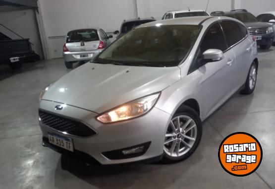 Autos - Ford FOCUS S 2016 Nafta 130000Km - En Venta